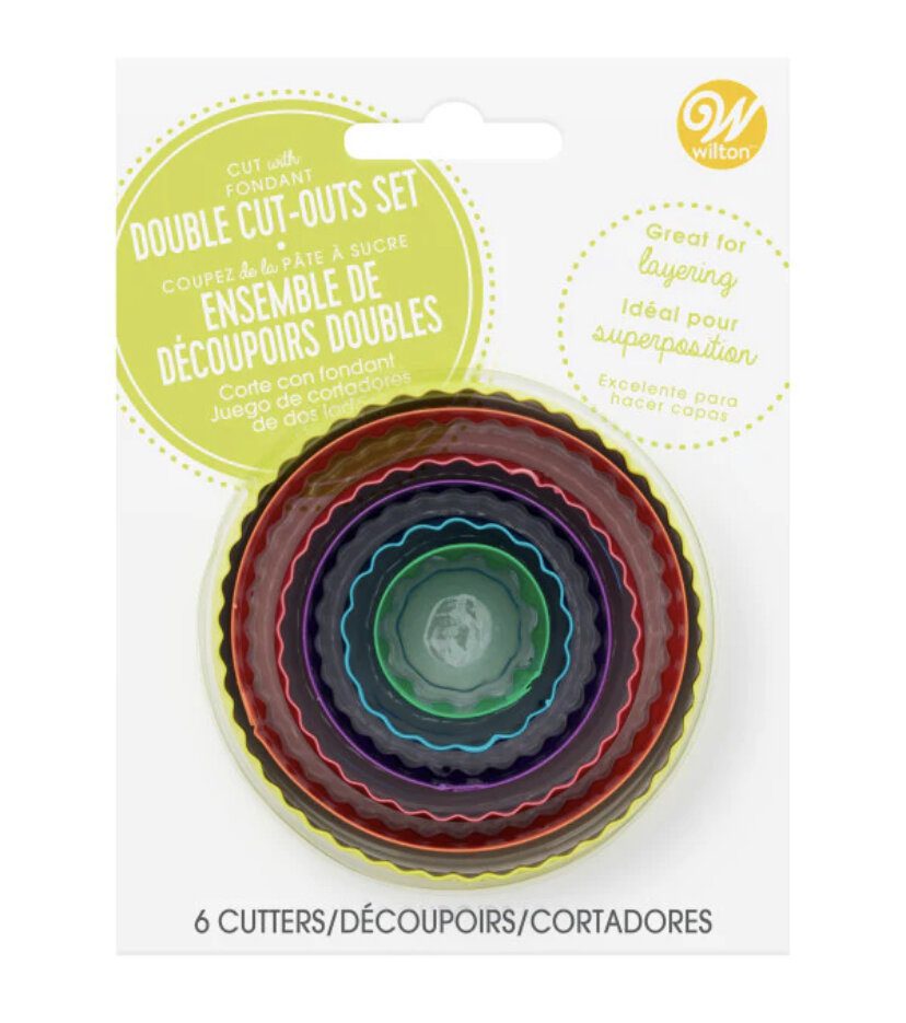 Wilton Double Sided Cut Out - Round